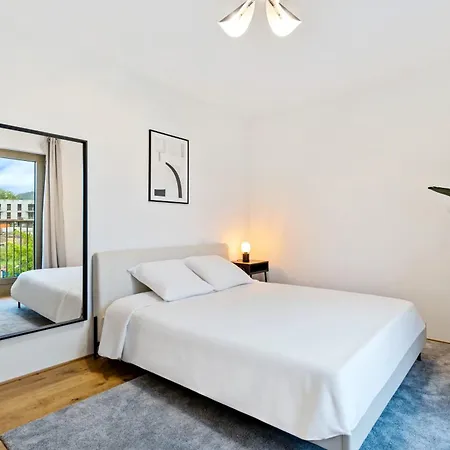 Spacious 2br In Belval - City Views & Smart Tv * Sanem