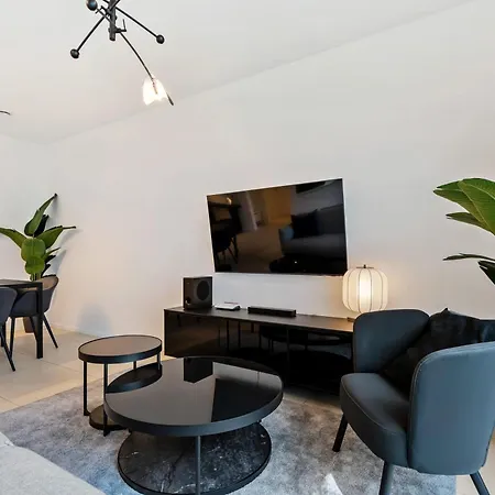 Appartement Spacious 2br In Belval - City Views & Smart Tv *